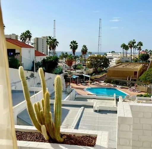 Sunny Apt On The Paradise Coast.